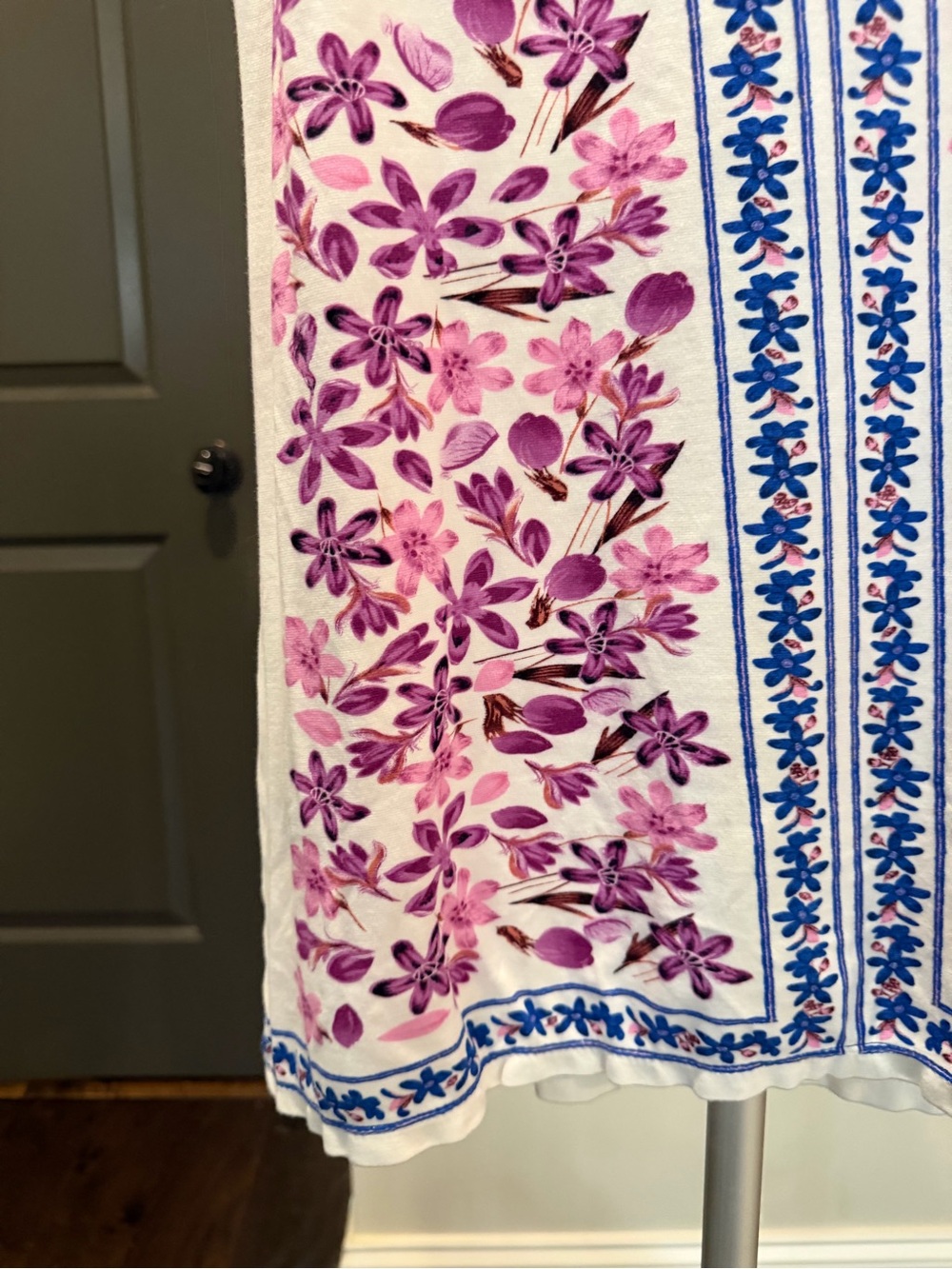 Max Studio White Pink Purple Floral Shift Dress XS - Picture 9 of 16